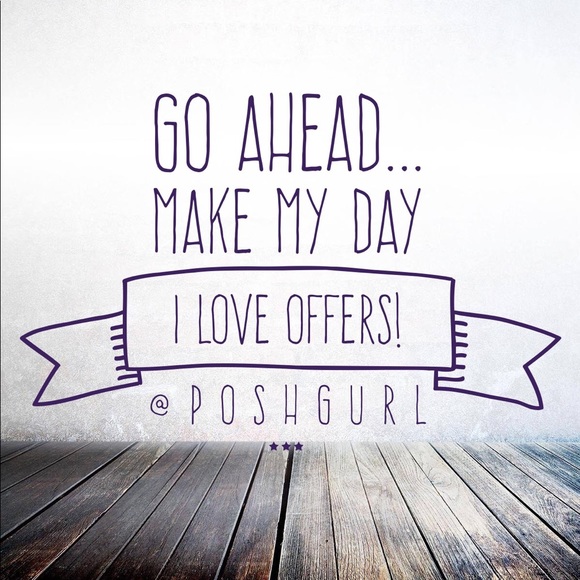 Forever 21 / Love21 Long Sleeve Blouse (Size: Medium) - Picture 9 of 9